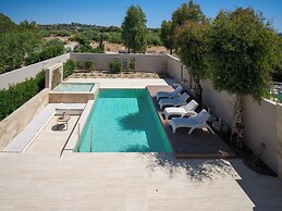 The Landmark Villas & Spa