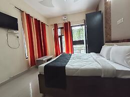 Tiger Eye Resort