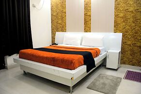 Tiger Eye Resort