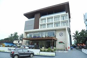 The Ocean Pearl Ujire