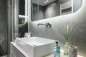 STF Luxury Suites