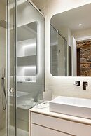 STF Luxury Suites