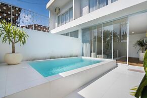 Dreamland Villa 1 Pool & Walk to Beach