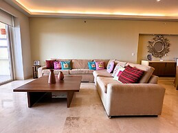 ANANA El Dorado 305