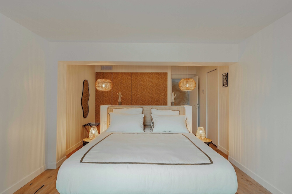 Sumptuous Contemporary Villa - Gassin Hills - 6br/12p