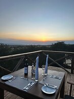KumbuKumbu Luxury Tented Camp