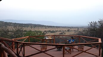 KumbuKumbu Luxury Tented Camp