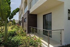 Paradisiac Euphoria Beach Access Pool