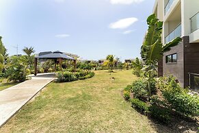 Paradisiac Euphoria Beach Access Pool