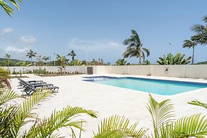 Paradisiac Euphoria Beach Access Pool