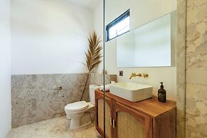Unu Villa by Betterplace