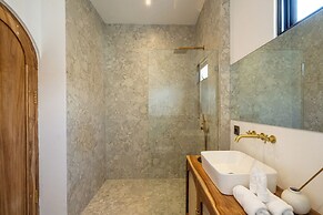 Unu Villa by Betterplace