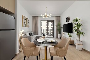 Maison Privee - Charming Urban Escape with Resort-Style Facilities