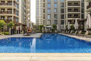 Maison Privee - Charming Urban Escape with Resort-Style Facilities