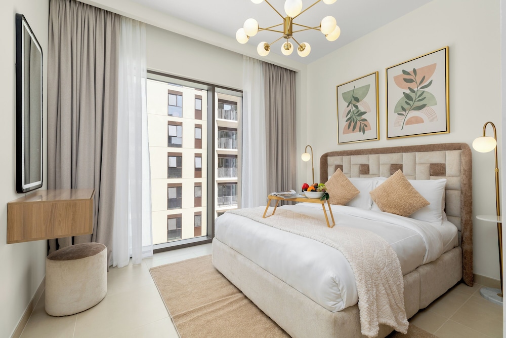 Maison Privee - Charming Urban Escape with Resort-Style Facilities