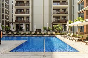 Maison Privee - Charming Urban Escape with Resort-Style Facilities