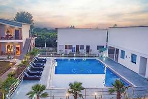 Corbett Green Retreat Resort