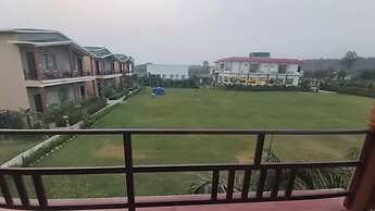 Corbett Green Retreat Resort