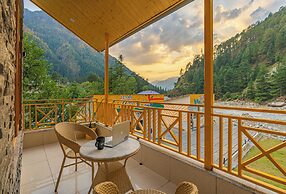 The Social Stays Kasol