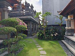 Ayuna Guest House