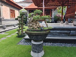 Ayuna Guest House