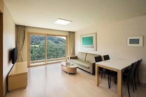 Oakvalley Resort Hills Village