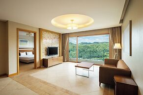 Oakvalley Resort Hills Village