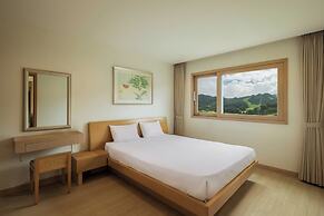 Oakvalley Resort Hills Village