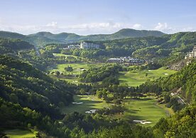 Oakvalley Resort Hills Village
