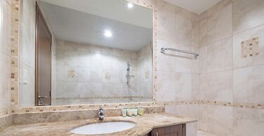 LUX The Al Seef Marina Suite 2