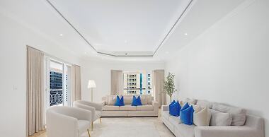 LUX The Al Seef Marina Suite 2
