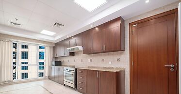 LUX The Al Seef Marina Suite 2