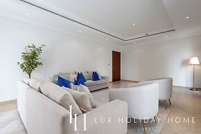 LUX The Al Seef Marina Suite 2