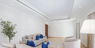 LUX The Al Seef Marina Suite 2