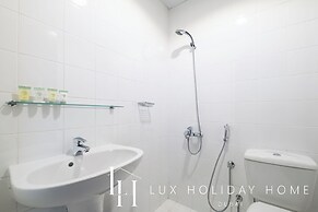 LUX The Al Seef Marina Suite 2