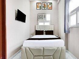 Collection O Sector 33 Gurgaon