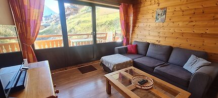 Spacious Apartment in Les Deux Alpes