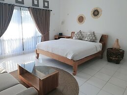 Glam Canggu