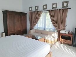 Glam Canggu