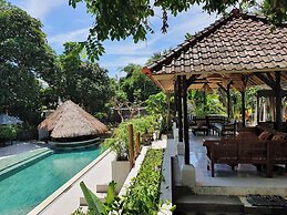 Glam Canggu
