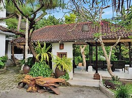 Glam Canggu