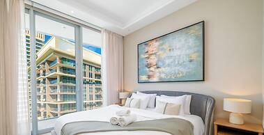LUX The Atlantis View Luxury Beach Suite