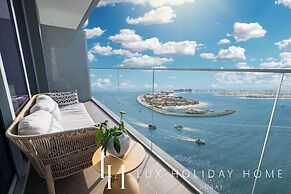 LUX The Atlantis View Luxury Beach Suite