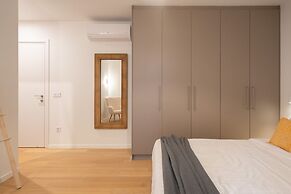 LIV Athinum 1 - Luxury Apartment 4C