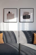 LIV Athinum 1 - Luxury Apartment 4C