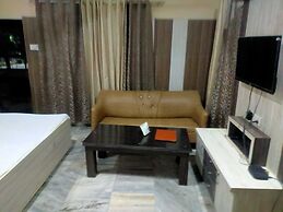 lvy Hotel And Restaurant
