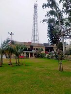 lvy Hotel And Restaurant