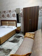 lvy Hotel And Restaurant