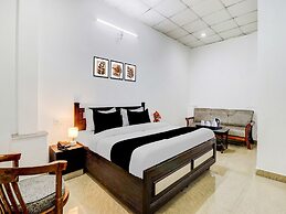 Hotel O Dehradun Central Junction