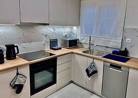 O&O GROUP -Classy Urban Haven Near Psyri
